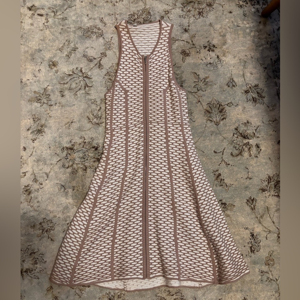 Elegant Tan and White Sleeveless Dress